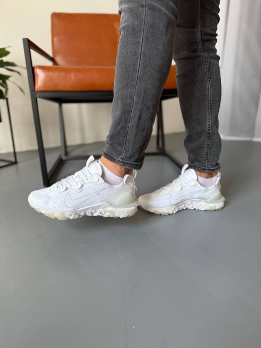 Кросівки Nike React Vision White (40-45)