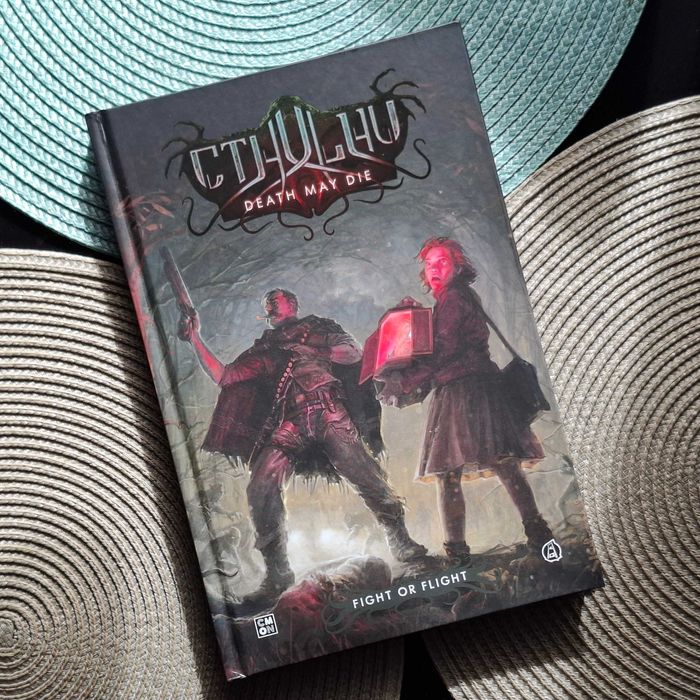 Cthulhu: Death May Die: Fight of Flight CMON Komiks