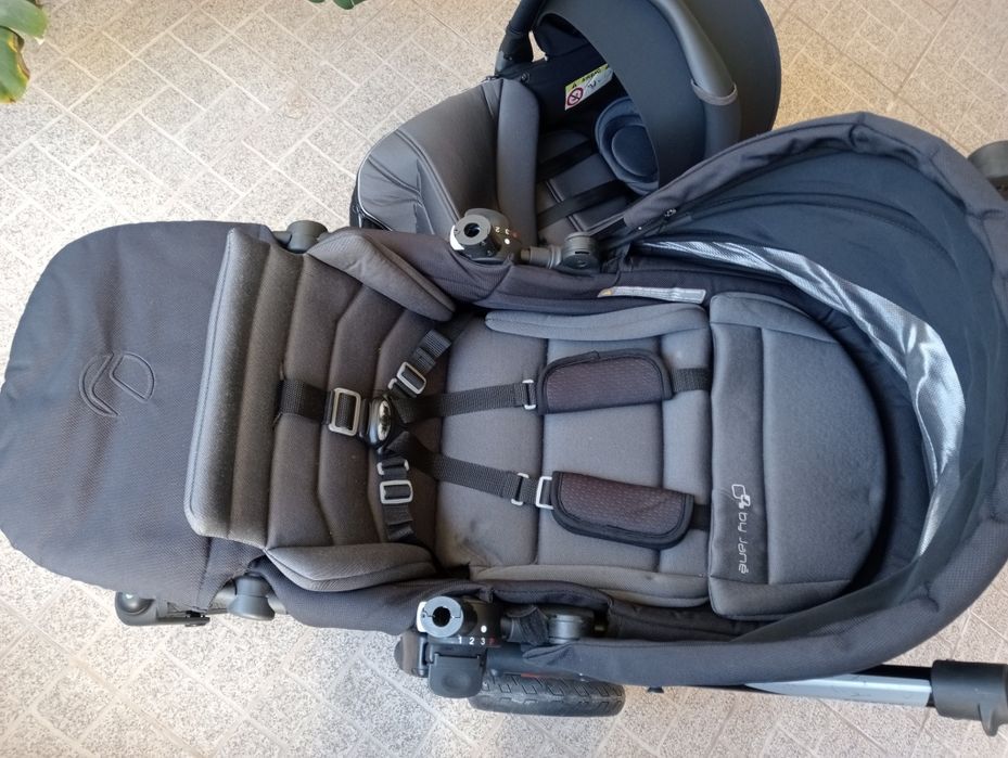 Carrinho passeio + alcofa Jane Matrix 2 light
