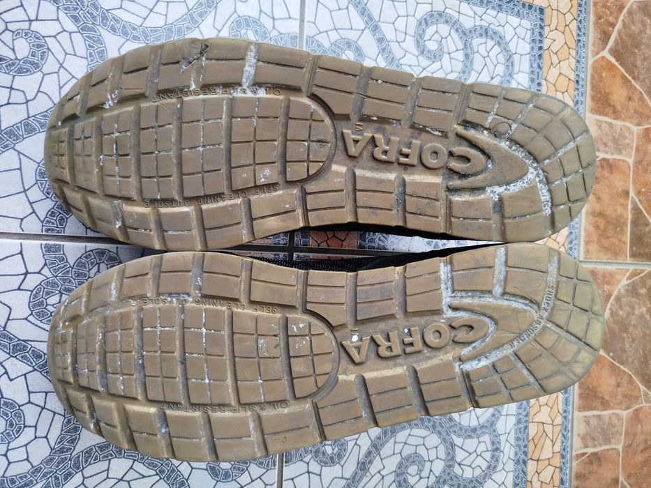 Cofra 45р. чоловічі робочі кросівки.