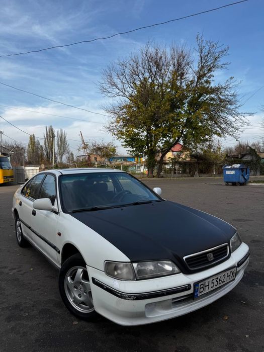 Продам Хонду Аккорд