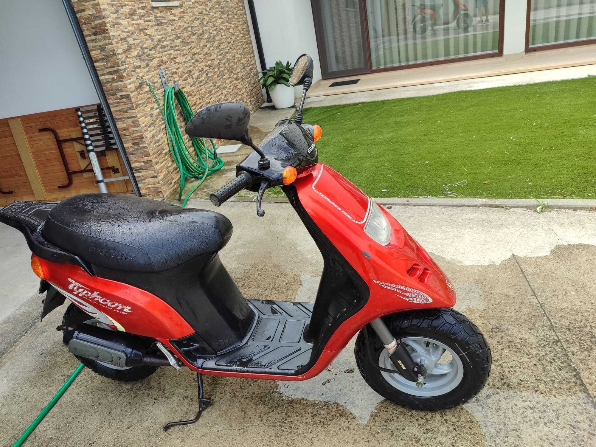 Scooter Gilera Thyphoon