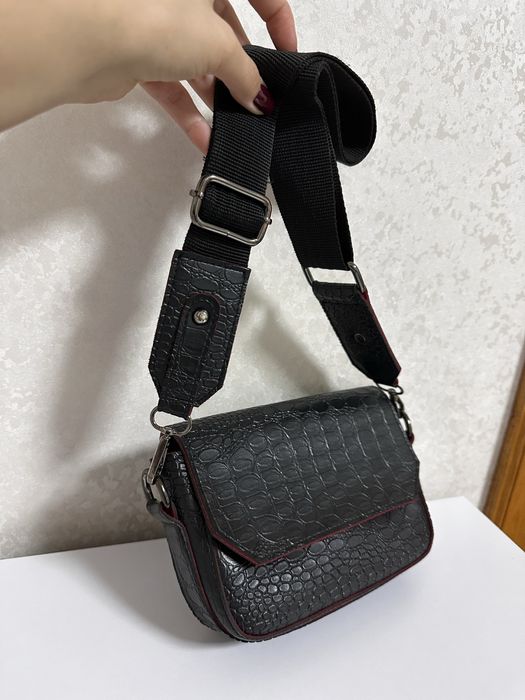 Сумка під крокодилячу шкіру