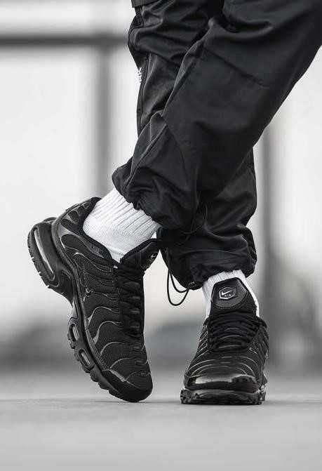 Мужские кроссовки Nike Air Max Plus TN 40-46 найк Хит весны!!