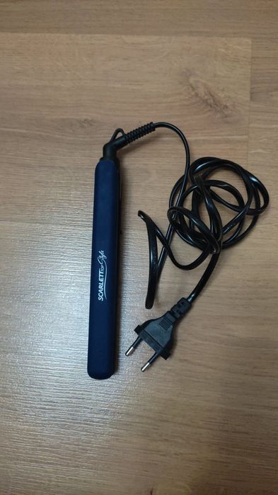 Випрямляч для волосся