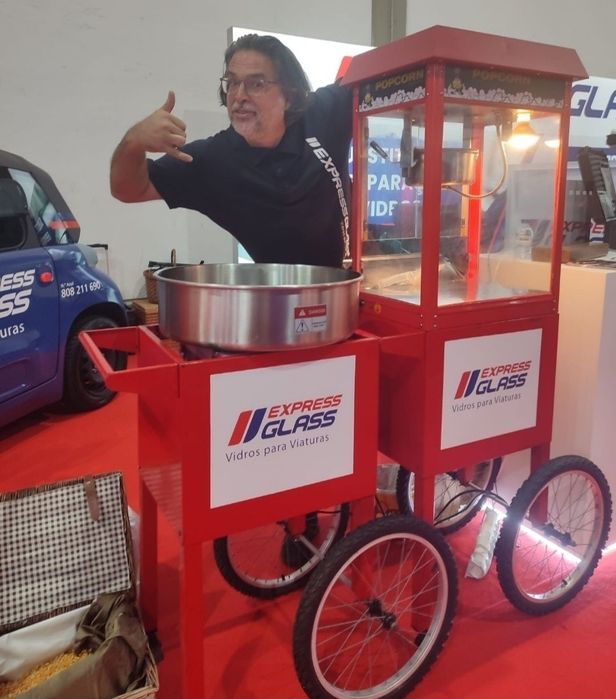 Carrinhos Pipocas/Algodão doce c/ Arte.
Eventos.
-Activacao me marcas.