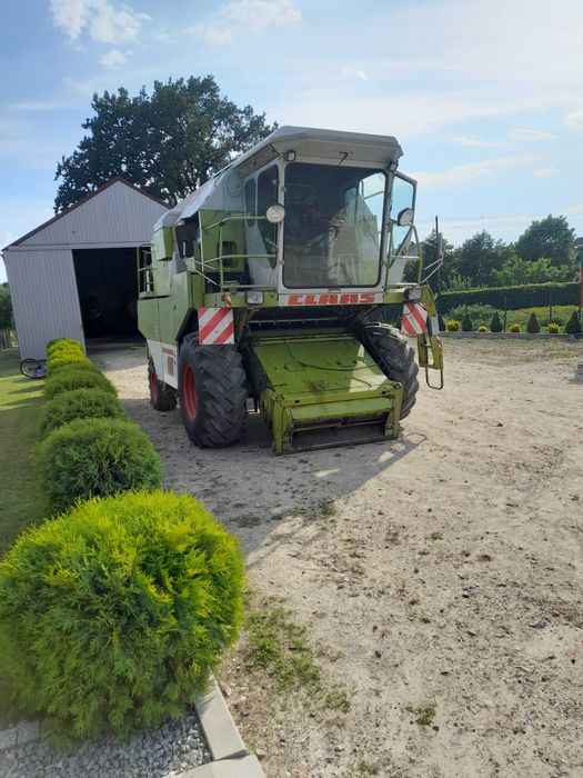 Claas dominator 106