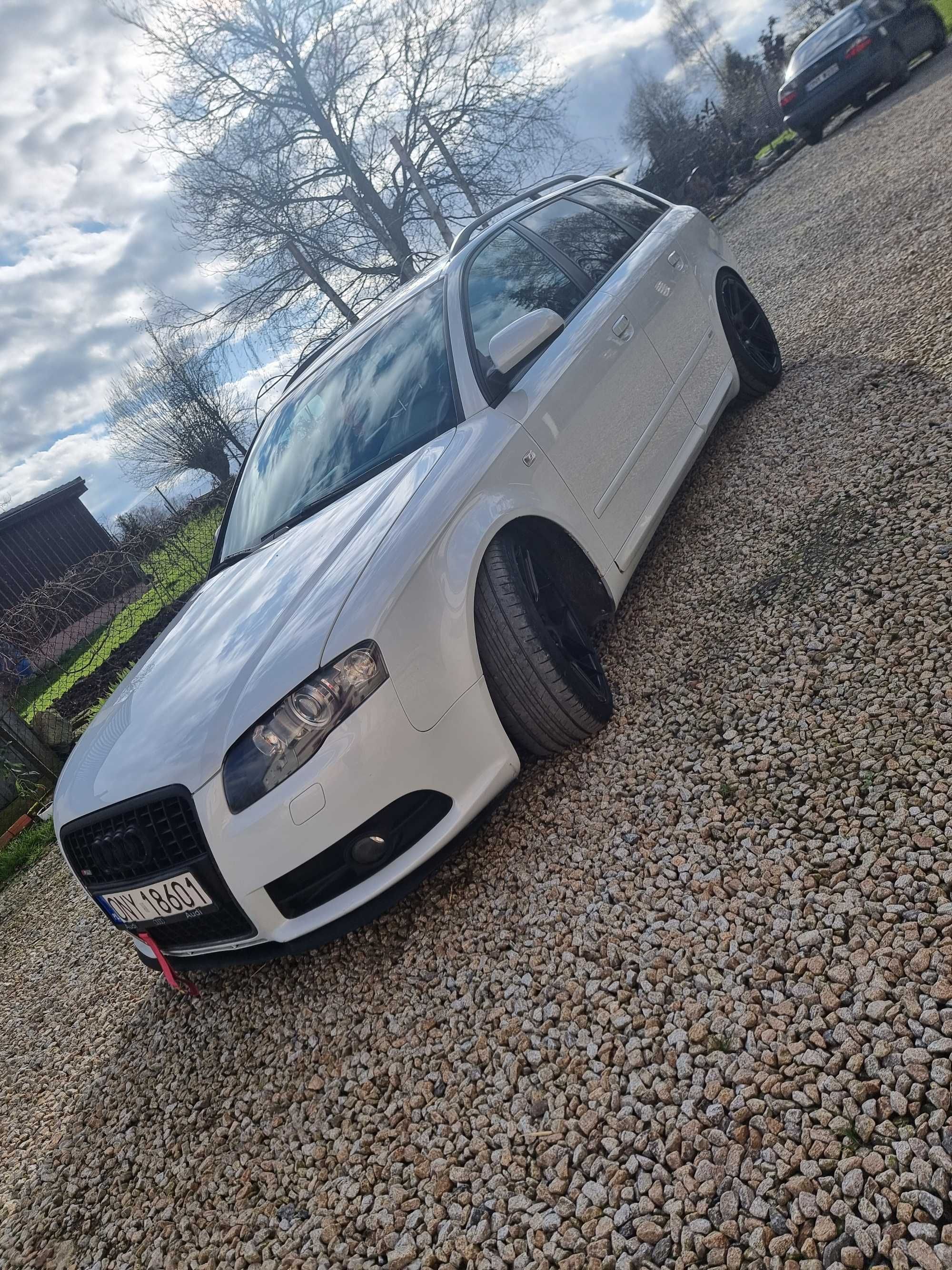 AUDI a4b7 2xs-Line 2.0TDI 190km