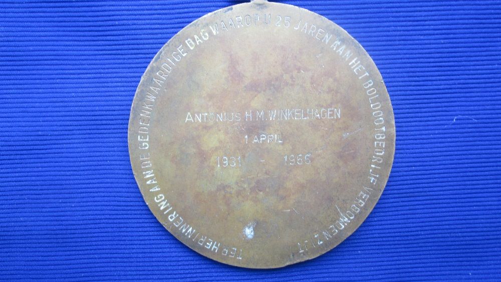 Medal ANTONIUS H.M.WINKELHAGEN 1931/1956 - NVNQVAM TENT es avt perfice