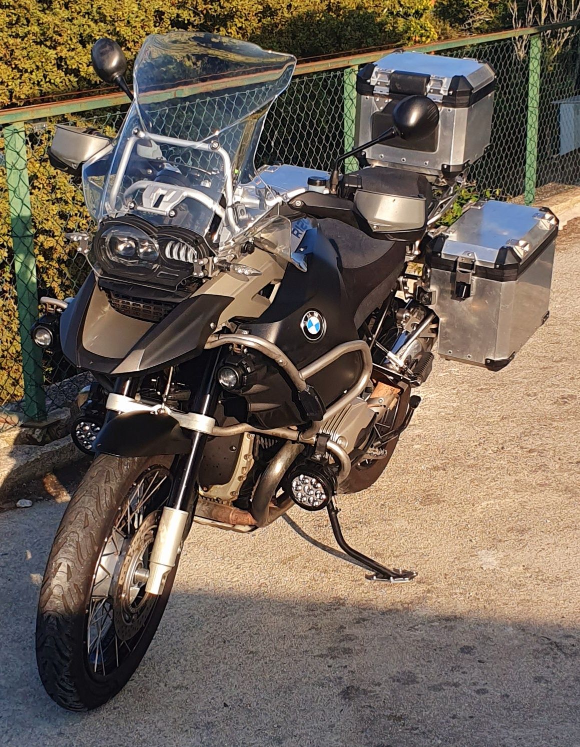 1200 gsa impecavel