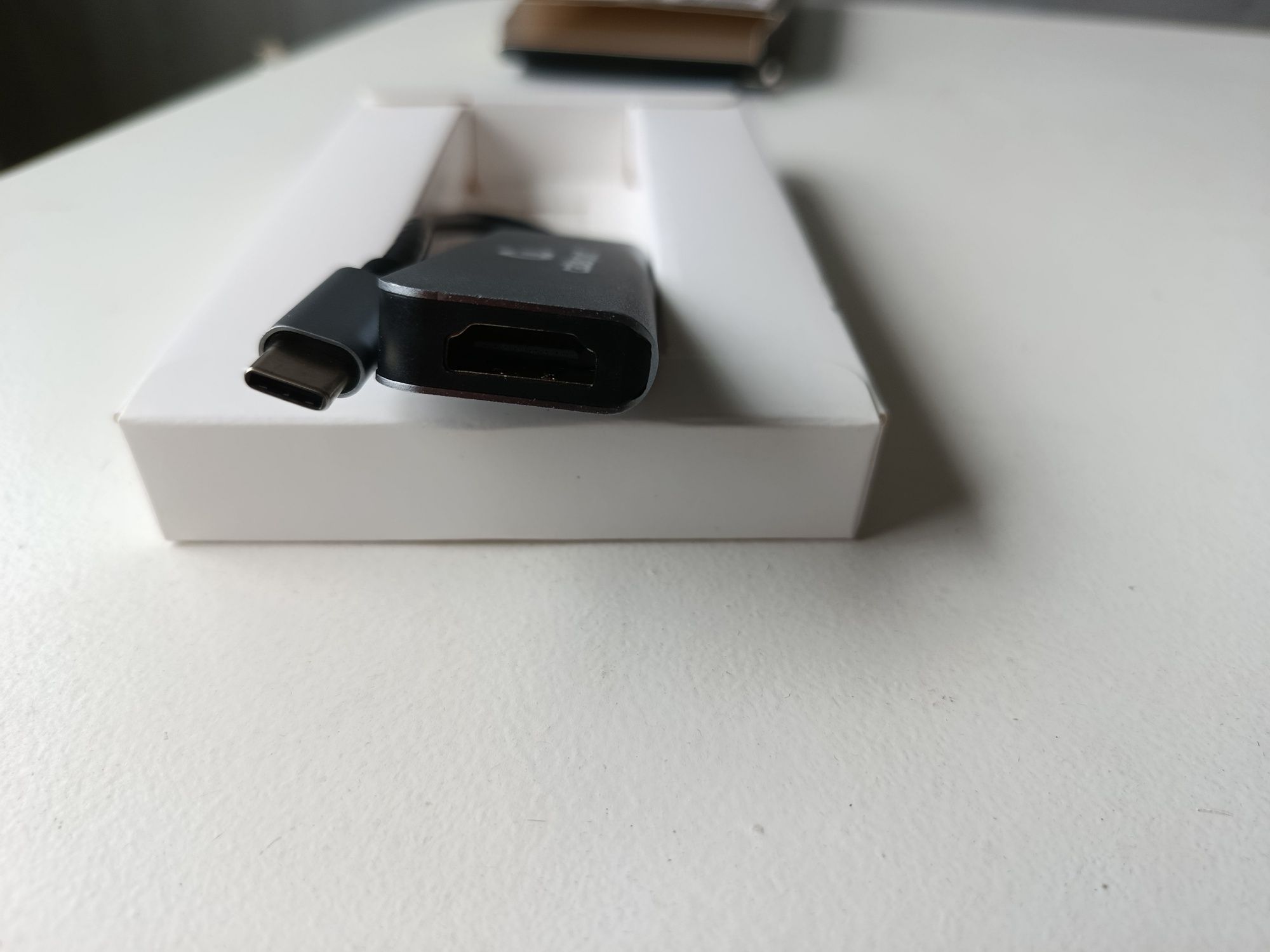Мульти-порт адаптер, 3 USB 2.0 и 1 HDMI 4K