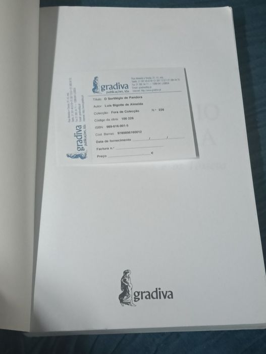 Livro  O Sortilégio de Pandora