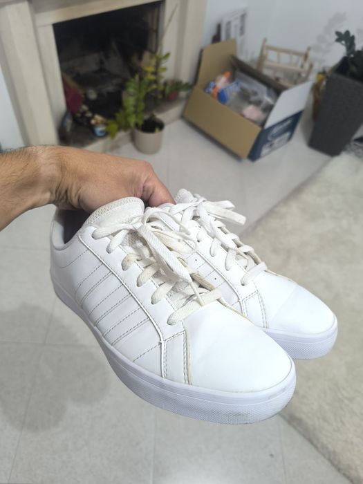 Vendo Sapatilhas Homem da marca Adidas €25
