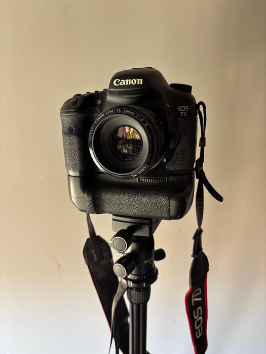 CANON 7D , excelente estado de conservação e qualidade.
