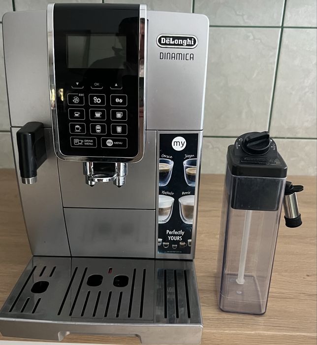 Ekspres ciśnieniowy DELONGHI   DINAMICA