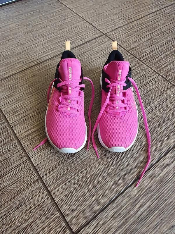 Кросівки Nike Air Max Bella Tr 2, оригінал