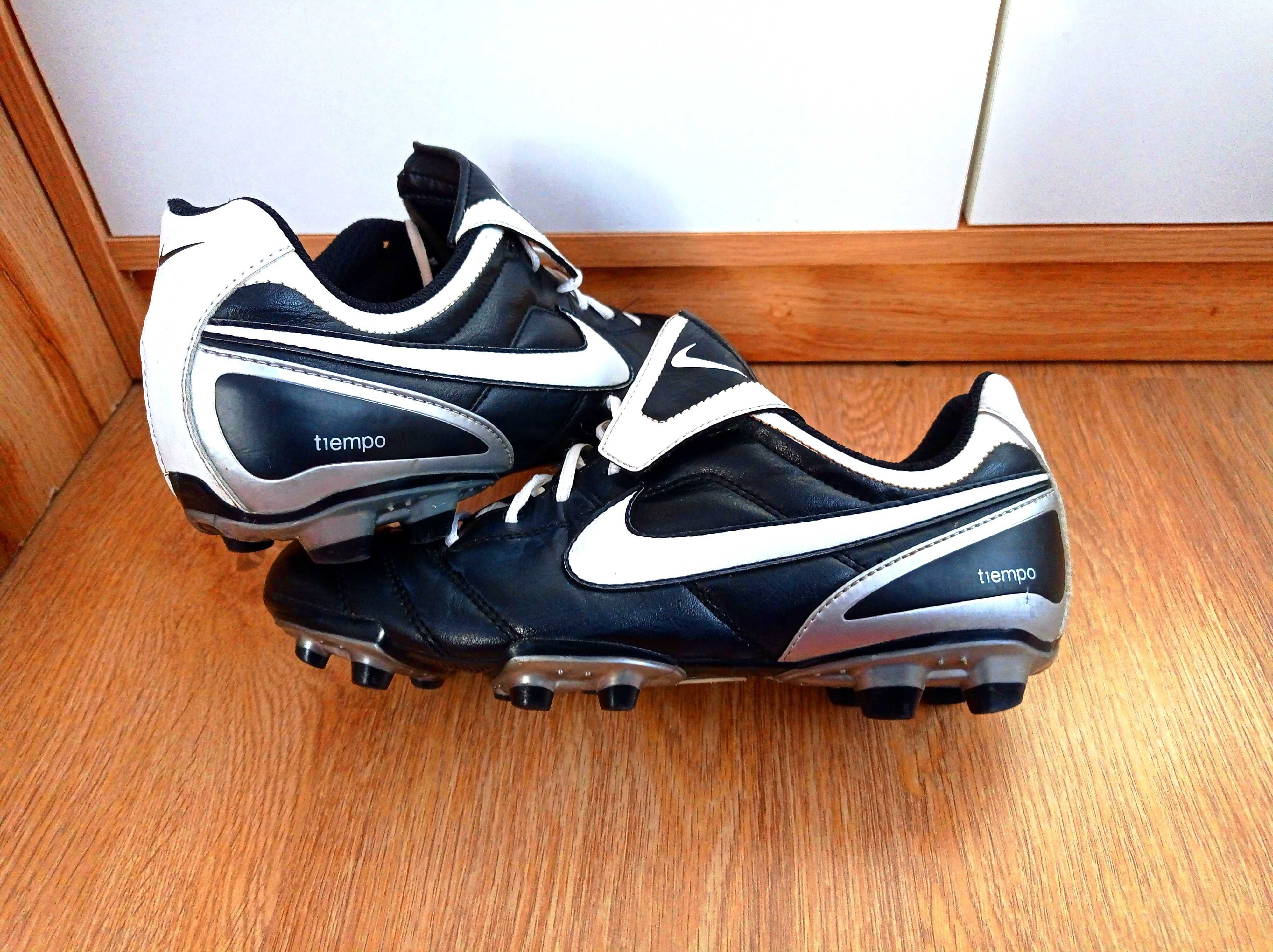 NIKE korki buty piłkarskie 38 męskie chłopięce adidasy sportowe Trampk