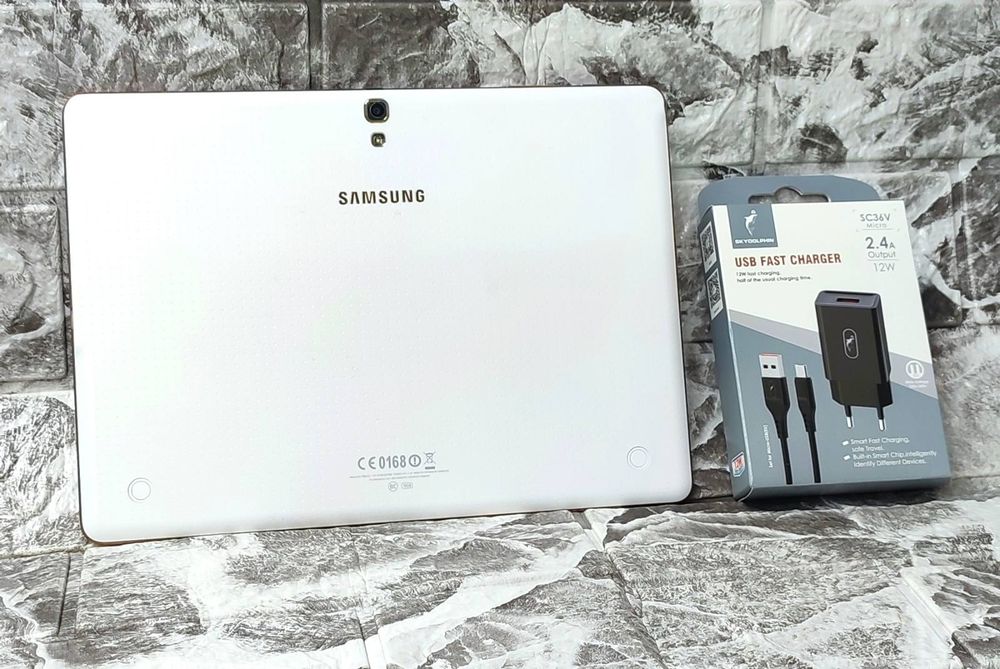 Планшет Samsung Galaxy Tab S 10