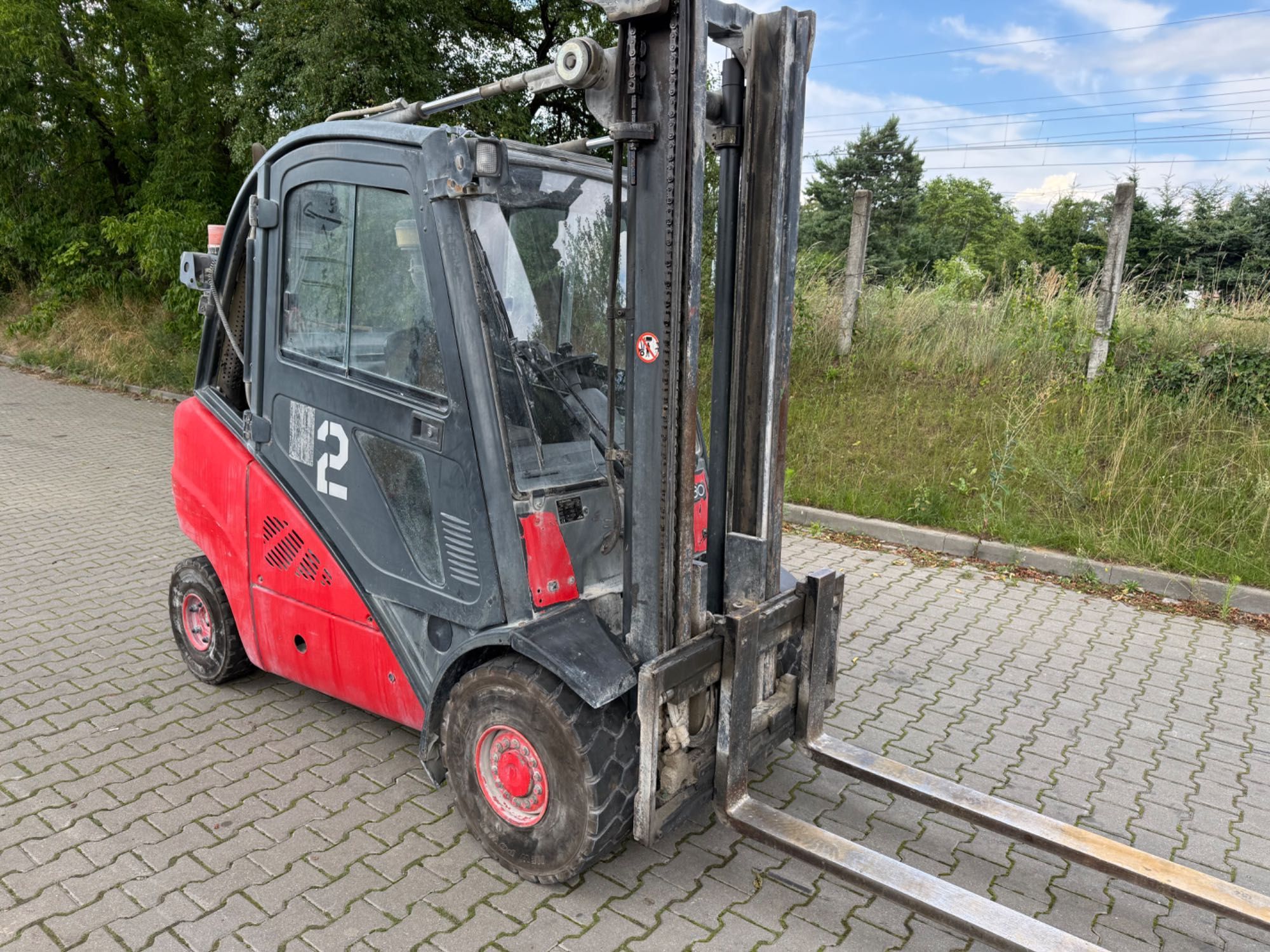 Wozek widłowy Linde H30T 393