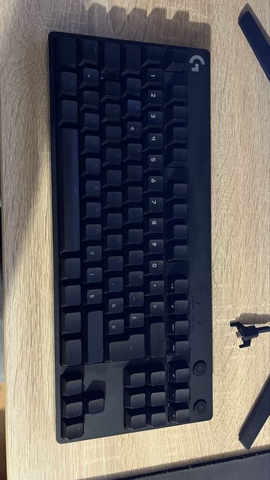 клавіатура logitech g pro