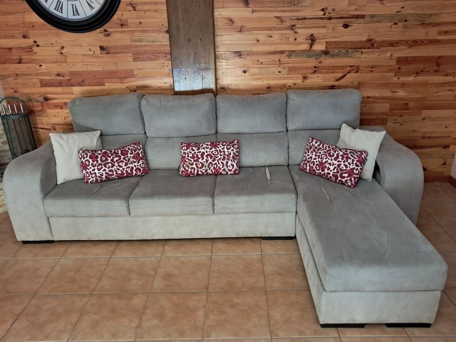 Vendo Sofá com Chaise Longe