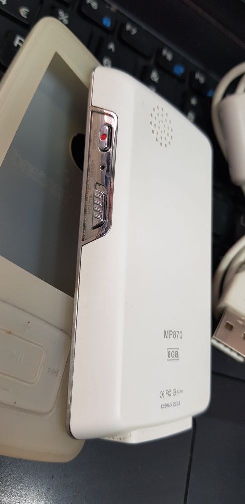Плеер Transcend MP870 "8Gb"