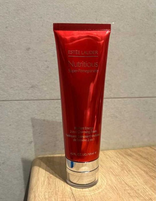 Estée Lauder Nutritious Super-Pomegranate Radiant Energy 2-in-1