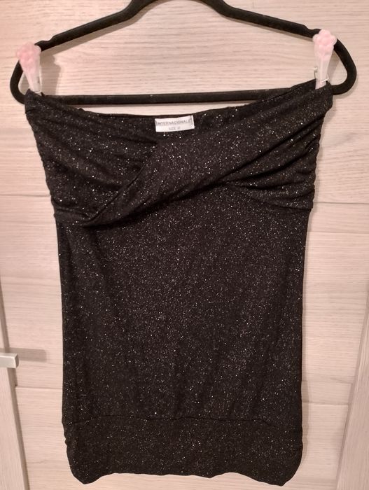 Sukienka świecąca czarna