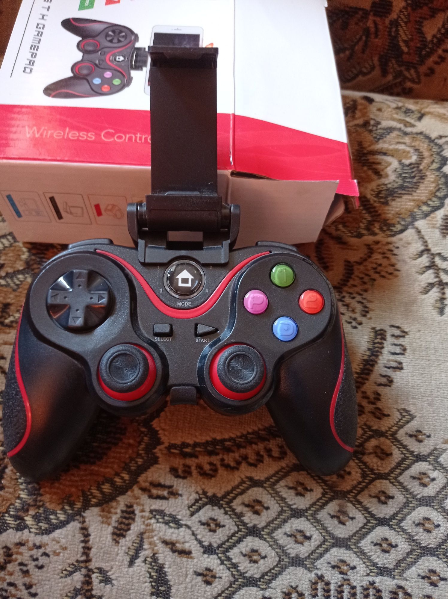 Руль джойстик геймпад Gamepad Bluetooth V8