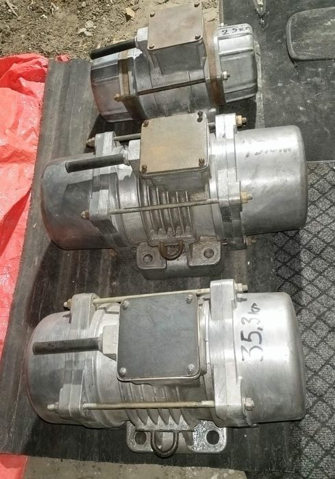 Продам Вибраторы ИВ-107 ИВ-106 ИВ-98 380В