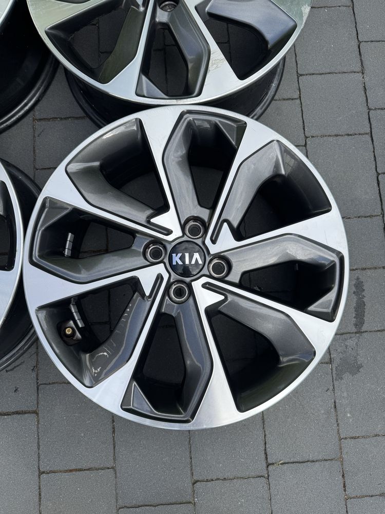 Oryginalne felgi Kia 4x100 17cali Rio,Stonic