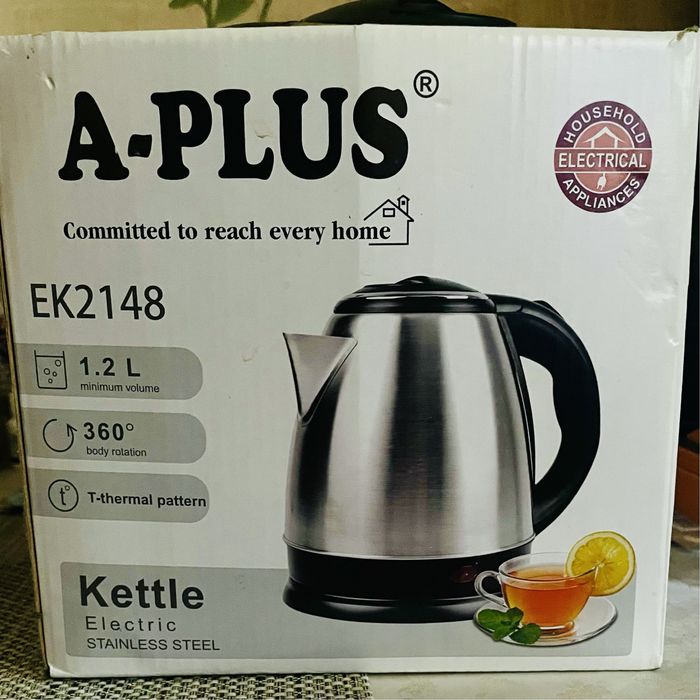 Електрочайник майде новий