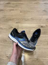 Кросівки Saucony Guide 10. Розмір 42,5/27 см