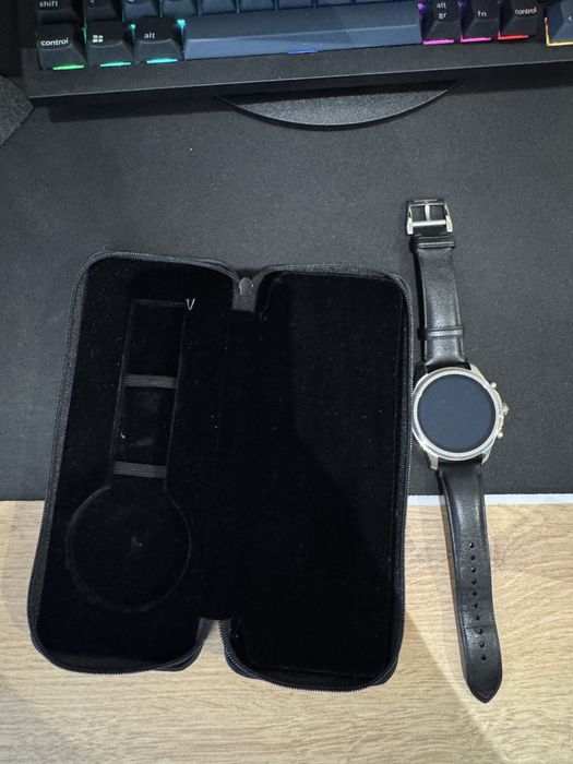 Smartwatch armani