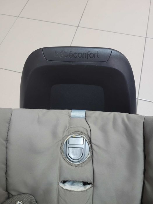 Carrinho Bebé + Ovo + Base Cadeira Maxi-Cosi (Isofix)