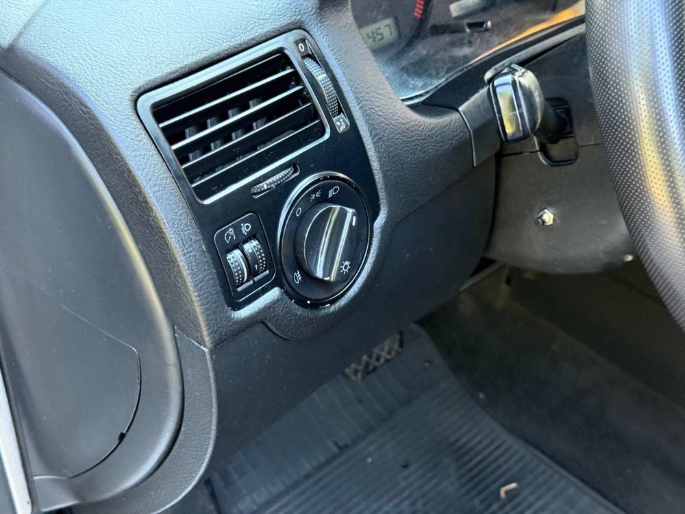 Volkswagen Bora 1.6 MPI АВТОМАТ ГАЗ4