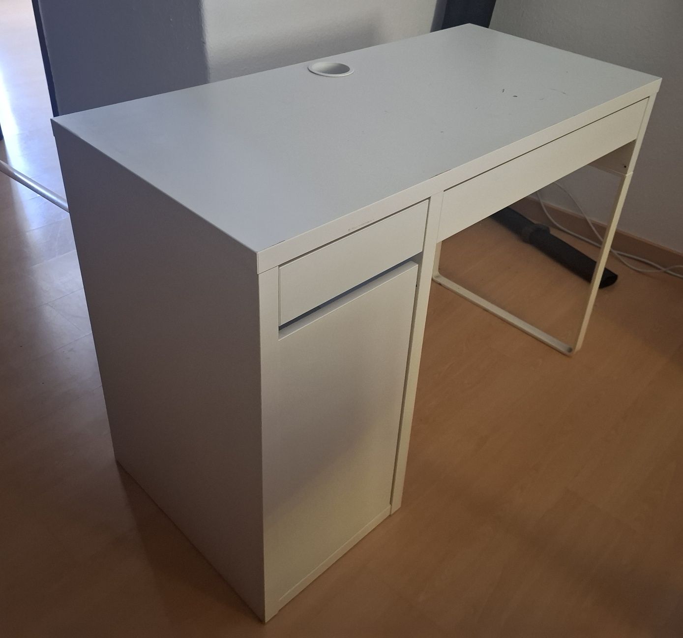 Secretária para quarto