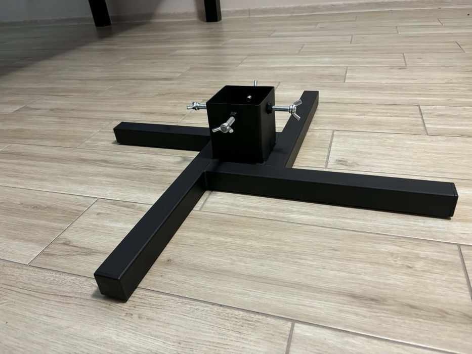 Sprzedam stojak do choinki