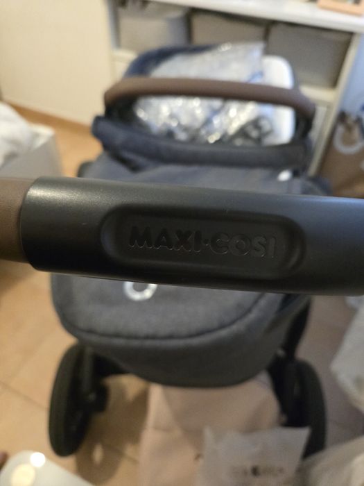 Maxi cosi zelia S carrinho de bebe