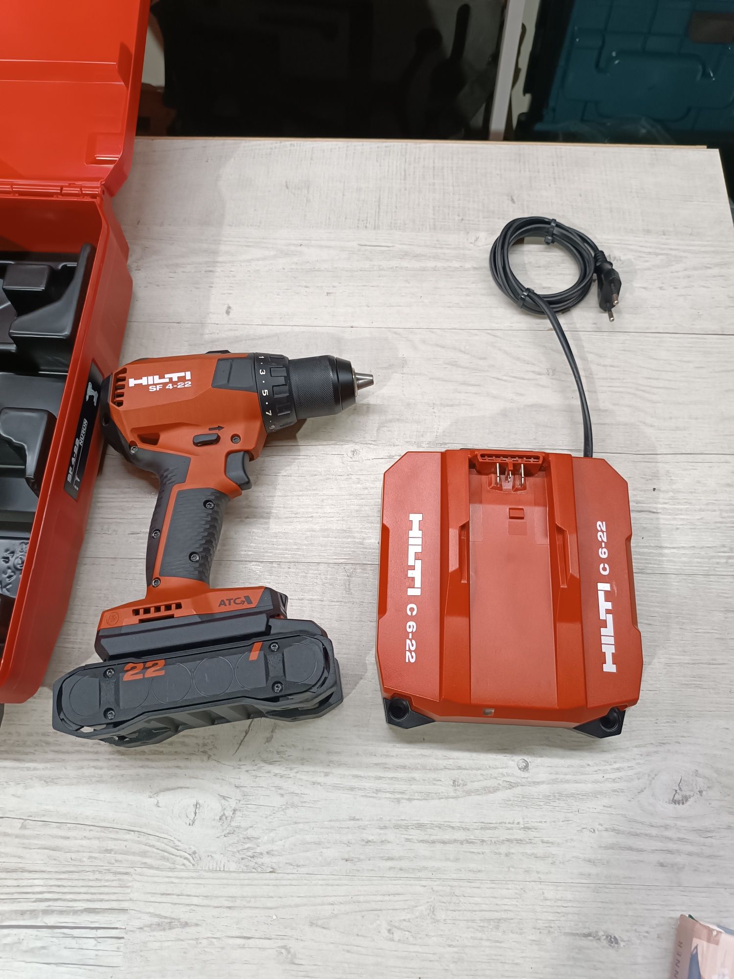 Hilti SF4-22 Nuron безщітковий акумуляторний шуруповерт Хілті