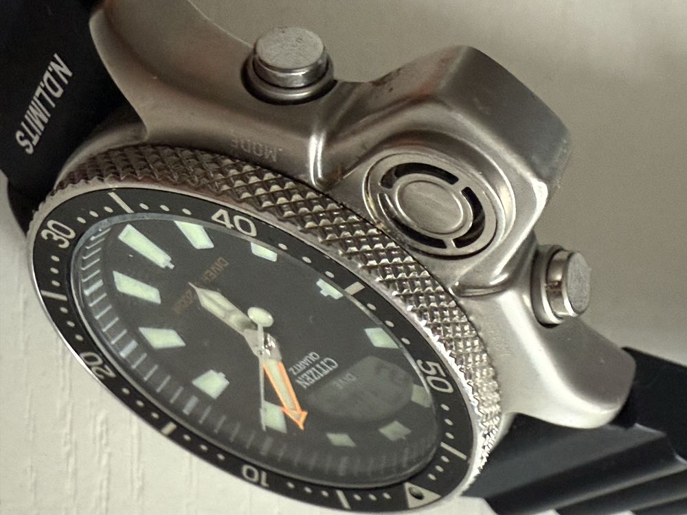 Piękny Citizen Promaster Aqualand JP2000