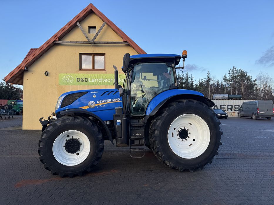 New Holland t7.230 nie  cvx auto command tuz case puma