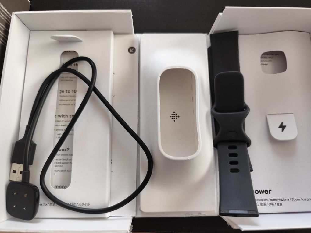 Fitbit versa 4 uszkodzony kabel pasek