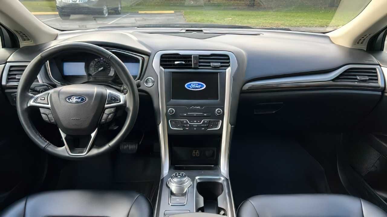 Ford Fusion  SEL 2019
