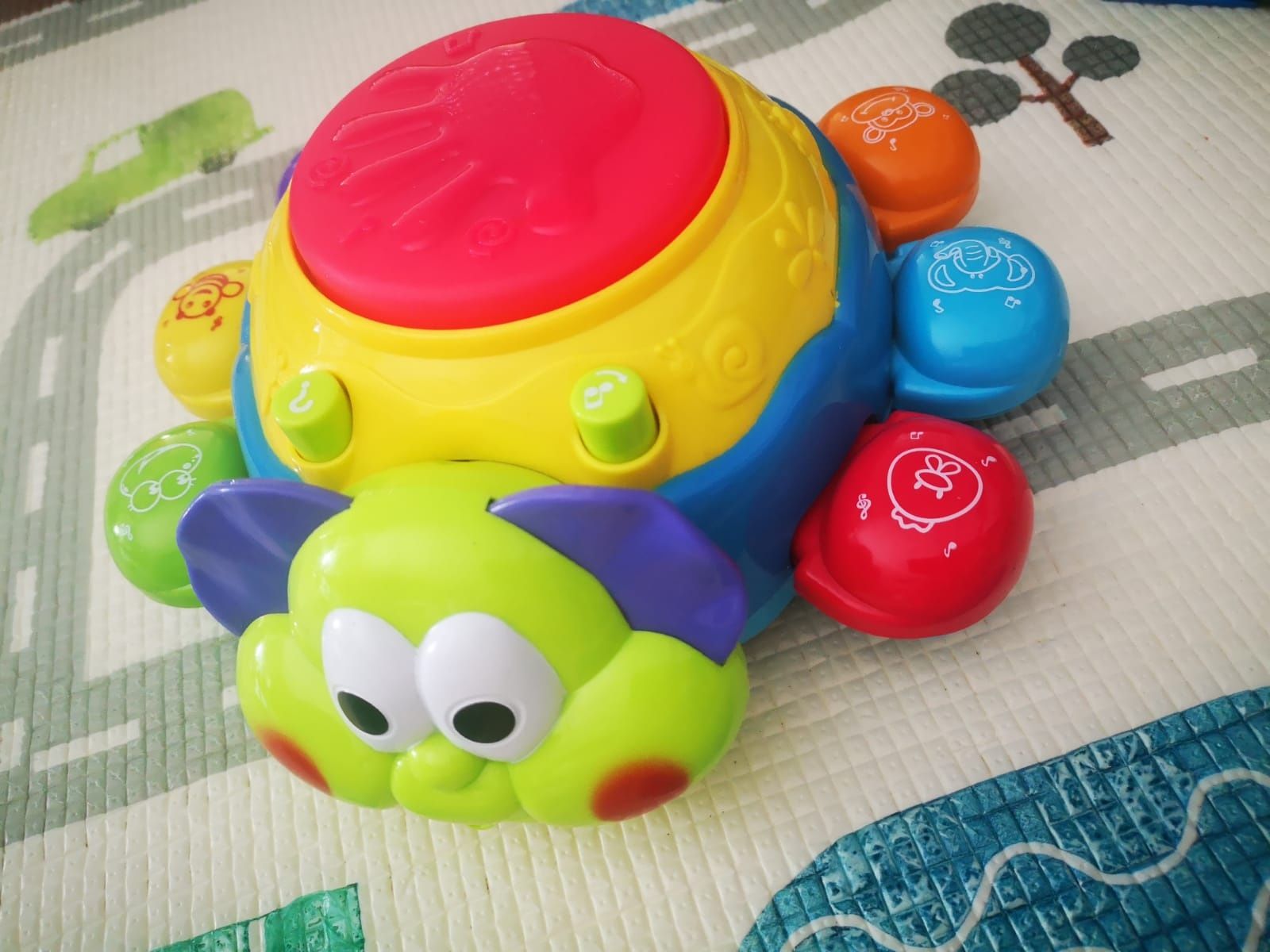Zabawka dziecięca interaktywny uciekający zółw