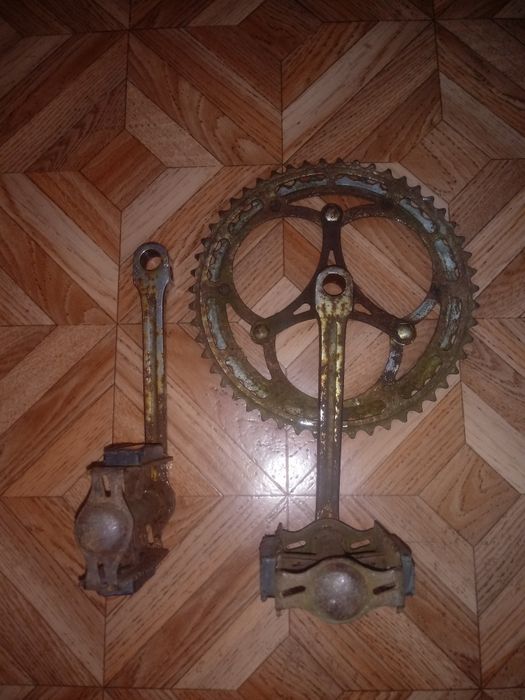 Stary mechanizm korbowy Favorit