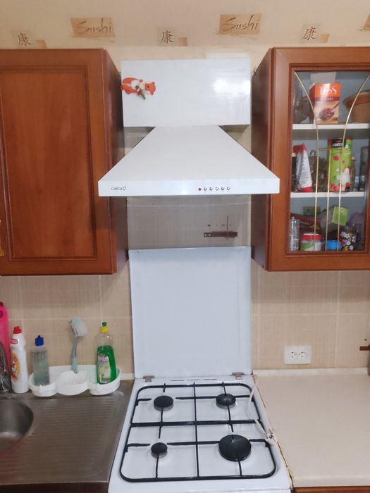 Генеральная уборка квартир..Химчистка мягкой мебели.