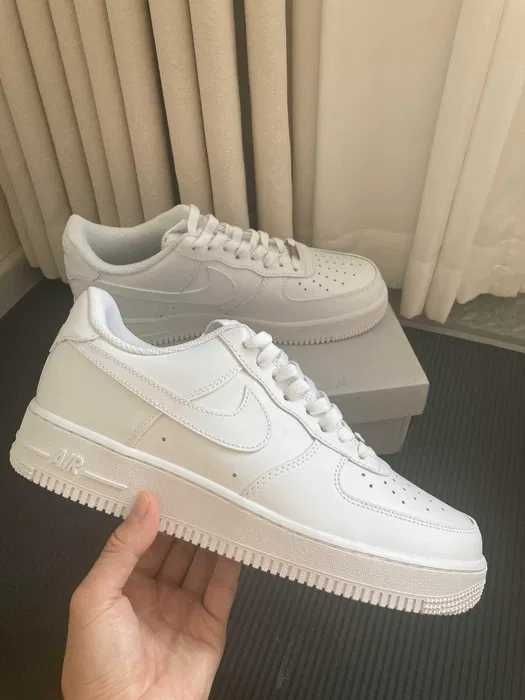 Buty meskie Mokasyny Nike_Air_Force_1_Low_White R.45