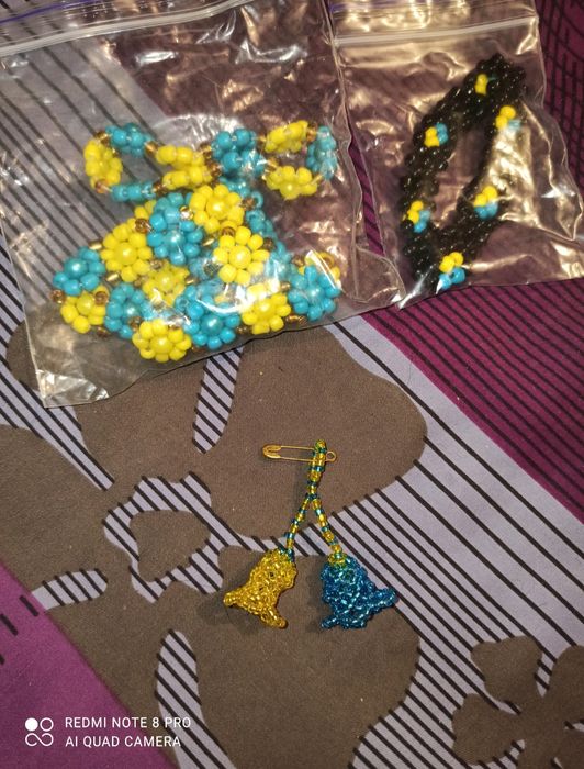 Набор патриотический бусы,браслет из бисера.Ручная работа.На подарок!