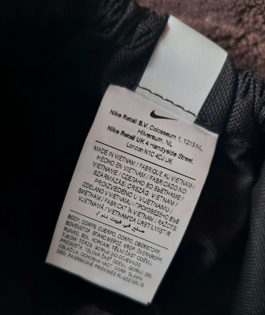 Сумка рюкзак міні для обуви Nike Academy 15L  оригінал 

Стан новий